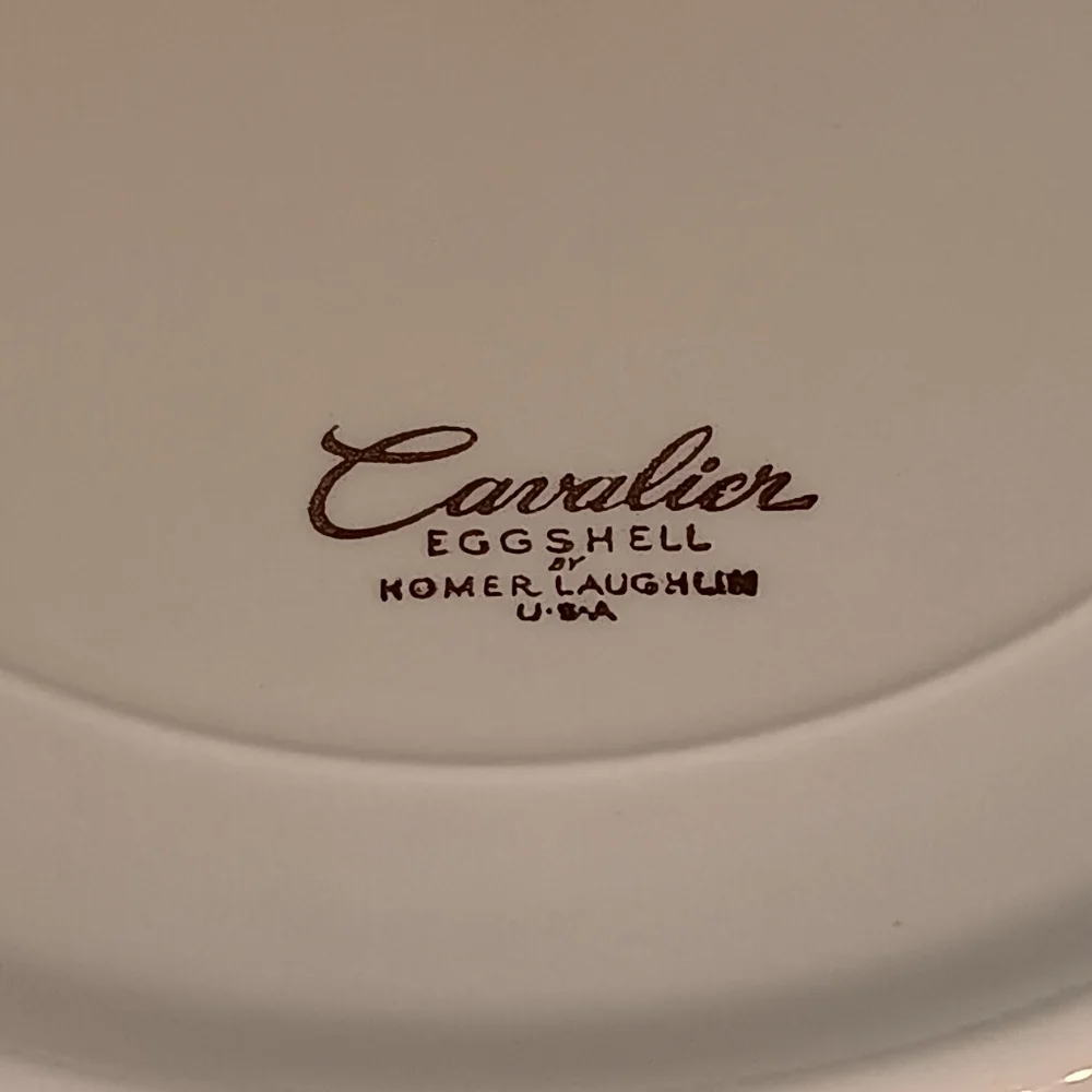 Vintage 1950s Homer Laughlin Cavalier Eggshell Barclay Dinner Plates (Se…